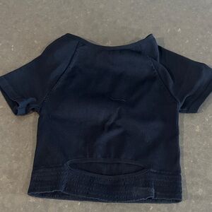 Free People fitted crop top open front. Size xs/s. Only worn a couple of times.